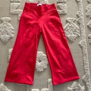 Old Navy Wide Leg Cropped Pull-On Dress Pant